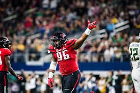 melvv7's tweet photo. After a great day up at Texas Tech!! I am beyond BLESSED and HUMBLE to say I have received my 3rd D1 offer from Texas Tech University!!!🔴⚫️⚪️ #WreckEm @coachp_TTU https://t.co/WvF2XPW8Nh