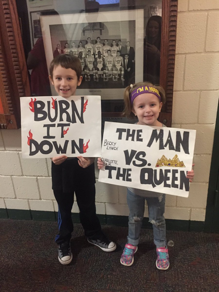 KRodx0's tweet photo. #wwewheeling https://t.co/C2vkNUqwhH