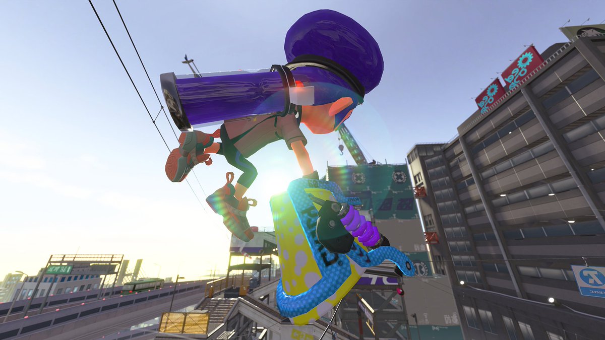 Splatoon スプラトゥーン これは ボールドマーカー7 7 は セブン とよんでくれ サブウェポンの スプラッシュボム は攻撃に牽制にと活躍する 頼れる相棒さ 隙あらば一気に切り込んで相手陣地をかき乱し ダメ押しの ウルトラハンコ で