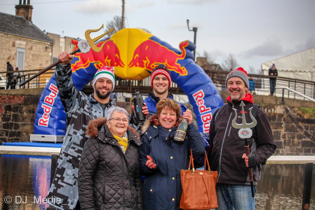 DanJones199's tweet photo. Happy Mothers Day🥰🍾
Always there as part of my support team for races, life and everything in between!!
So Thank You Mum☺️❤️
.
.
#mothersday #supportteam #redbullneptunesteps2019 #neptunesteps #family #supporters #grateful https://t.co/QJNcppalJ4