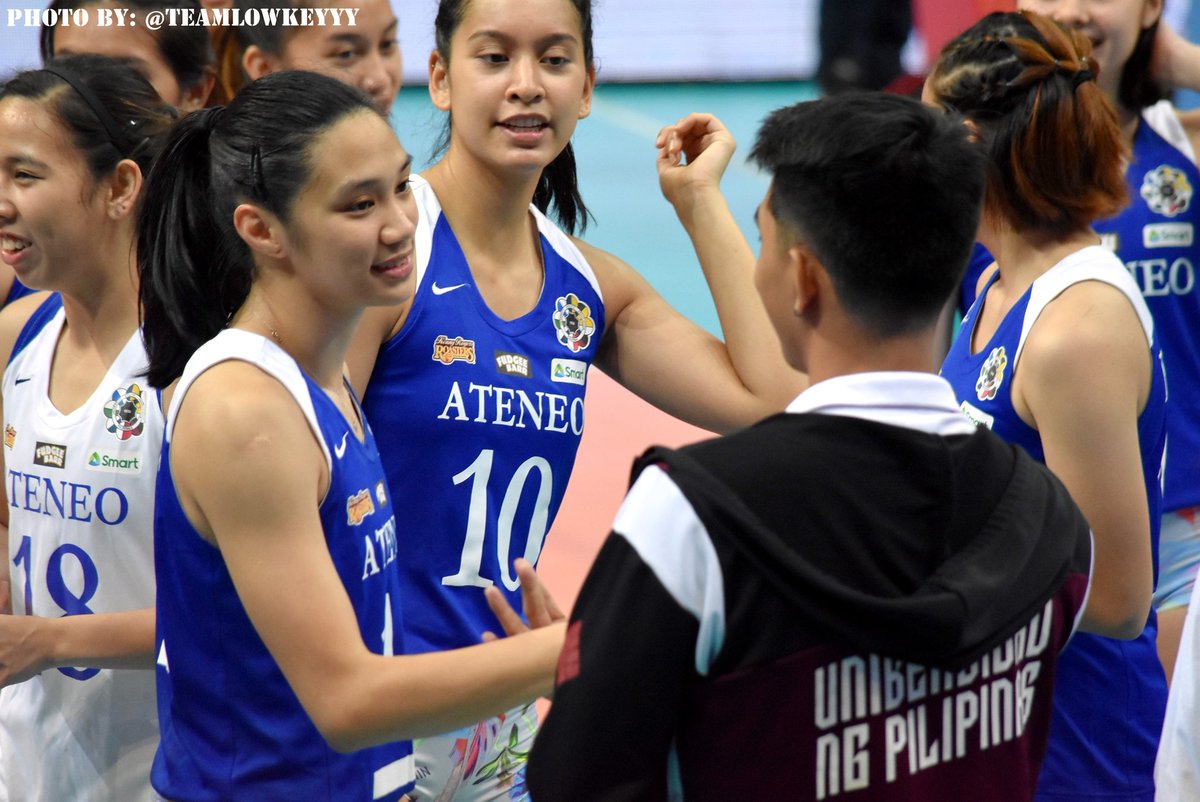 teamlowkeyyy's tweet photo. At the end of the game.. ❤💙 https://t.co/kzAv0Ji0ts