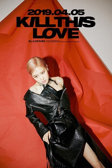BlackPinkbuzz's tweet photo. 'KILL THIS LOVE' ROSÈ COMEBACK TEASER [+110][-3] Oh~~~ Rosé, who's usually soft, displaying such a fierce vibe!!!  So charming https://t.co/psVcMyE3qF https://t.co/jQFFfOElF1
