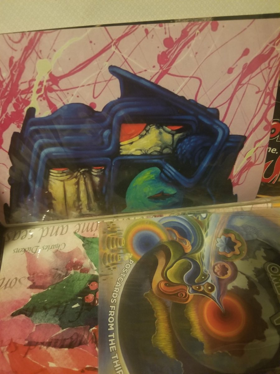 LoDeck's tweet photo. Works of 2 incredible artists I had the honor of blah blah #Boxguts #Mars1 #artists https://t.co/IYg8jO9Tbn