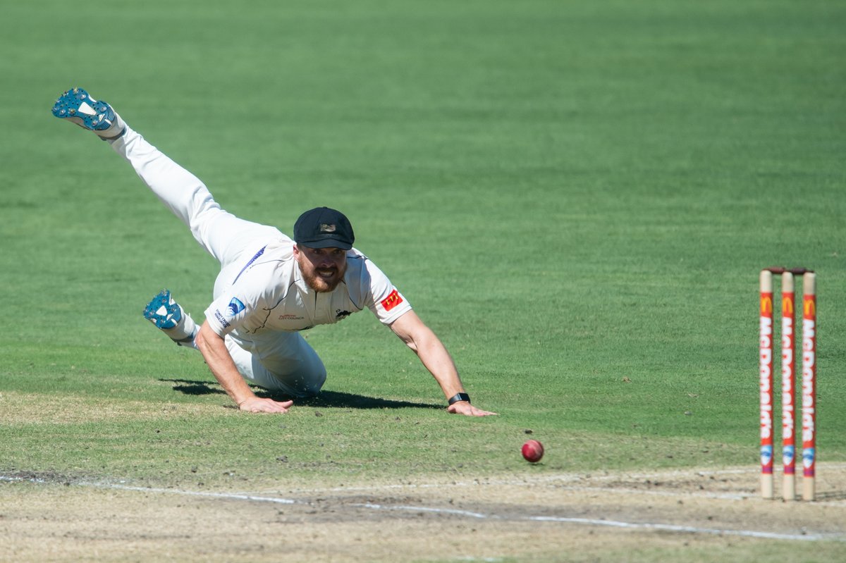 CricketNSW's tweet photo. Here is the run out in pictures courtesy of @ianbird1985 https://t.co/Vb2McK9yIS