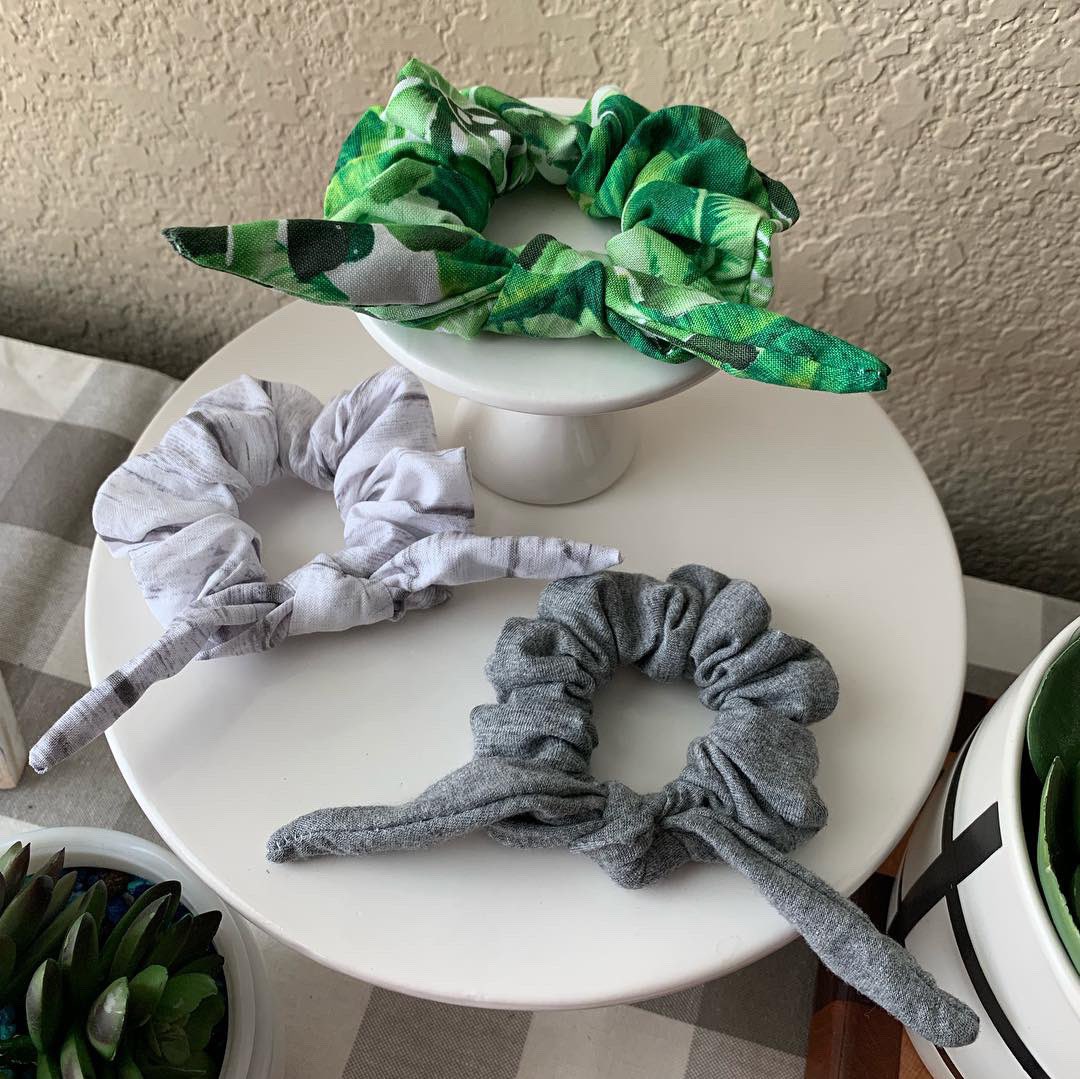SKeagan's tweet photo. Excited for my first stack! Spring has Sprung Stack now on sale! $10 plus shipping. Anyone who is interested or wanting more info can comment or DM. #Scrunchedbykeagan #scrunchies #scrunchie #fashion #hairstyles #workoutgear #spring #springbreak2019 #homemade #handmade #grunge https://t.co/whHocK6JtF