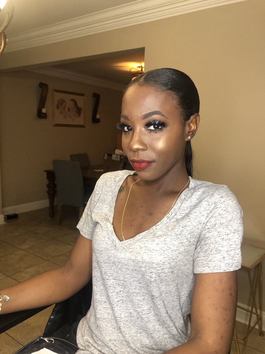 KMVmakeup's tweet photo. She Smoked OUT 🖤✨ #kmvmakeup #nolamua #neworleansmua #makeupartist #17yroldmua #neworleansmakeupartist #makeupaddict #undiscoveredmuas #youngenterpreneur #makeup #makeupartistworldwide #makeupartist #youngmu #nolamakeupartist #nolabeat #teenmua @ttoiiii_ https://t.co/dnqAiE8yyc