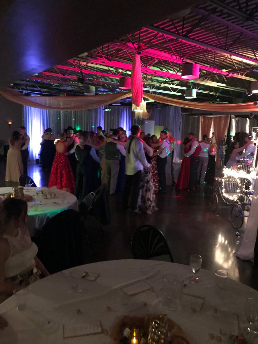 MatthewUher's tweet photo. TC Prom 2019....Still dancing!#TCTrojans #Relentless https://t.co/5mRjilnP5M