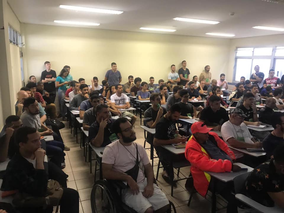 Luizhgaretti's tweet image. SQL Saturday de Brasília. Dia incrível, uma nova palestra, mas sempre o friozinho na barriga, ainda existe uma longa jornada a percorrer, mas fico feliz de poder fazer algo que eu realmente gosto e acredito. 
#SQLServer2019BigDataCluster #SQLServer #sqlsatbsb #microsoft
#BigData