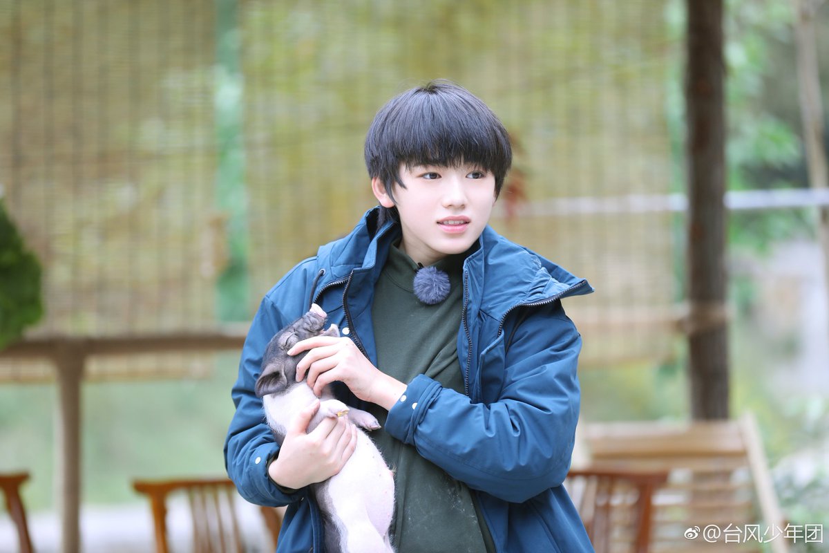 تويتر Songyaxuan Fanclub على تويتر Tyt台风少年团微博更新weibo Update 台风少年行 Ep 09 丰收节大狂欢 A Blast Party To Celebrate Great Harvest 宋亚轩 Songyaxuan 台风少年 团宋亚轩