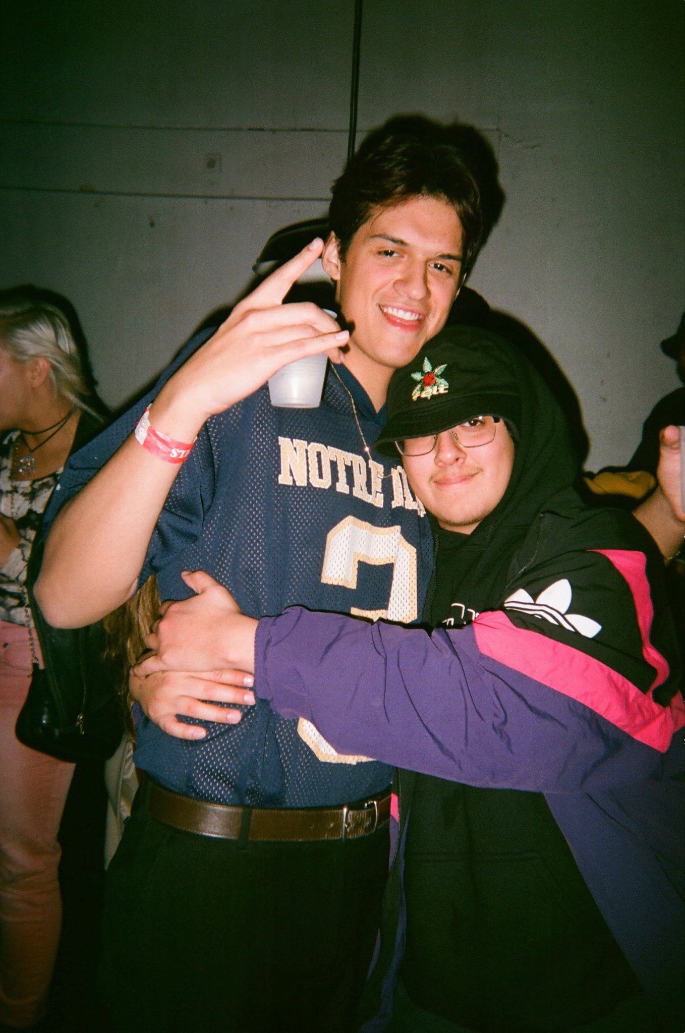 Omar Apollo on Twitter: "me and big bro https://t.co/GPnYV8nhTs" / Twitter