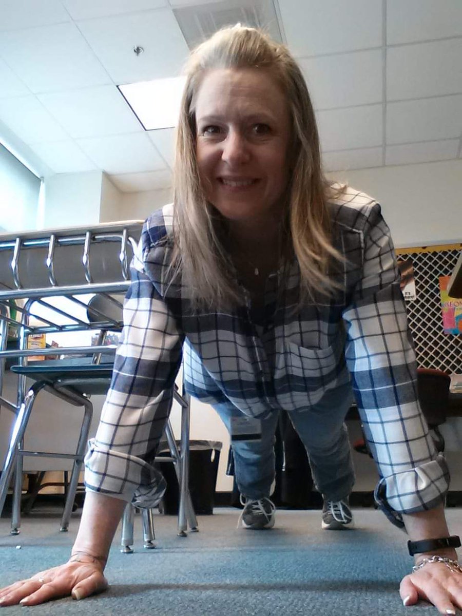 ChesaPeakers's tweet image. With a little help from Donna Summer, Queen, and U2, among others, #Chesapeakers finished their #30dayplankchallenge. We&apos;re stronger, and we&apos;ve learned some new plank techniques along the way,  @MyPeakChallenge @SamHeughan @jordana_brown @F1ghtCamp.