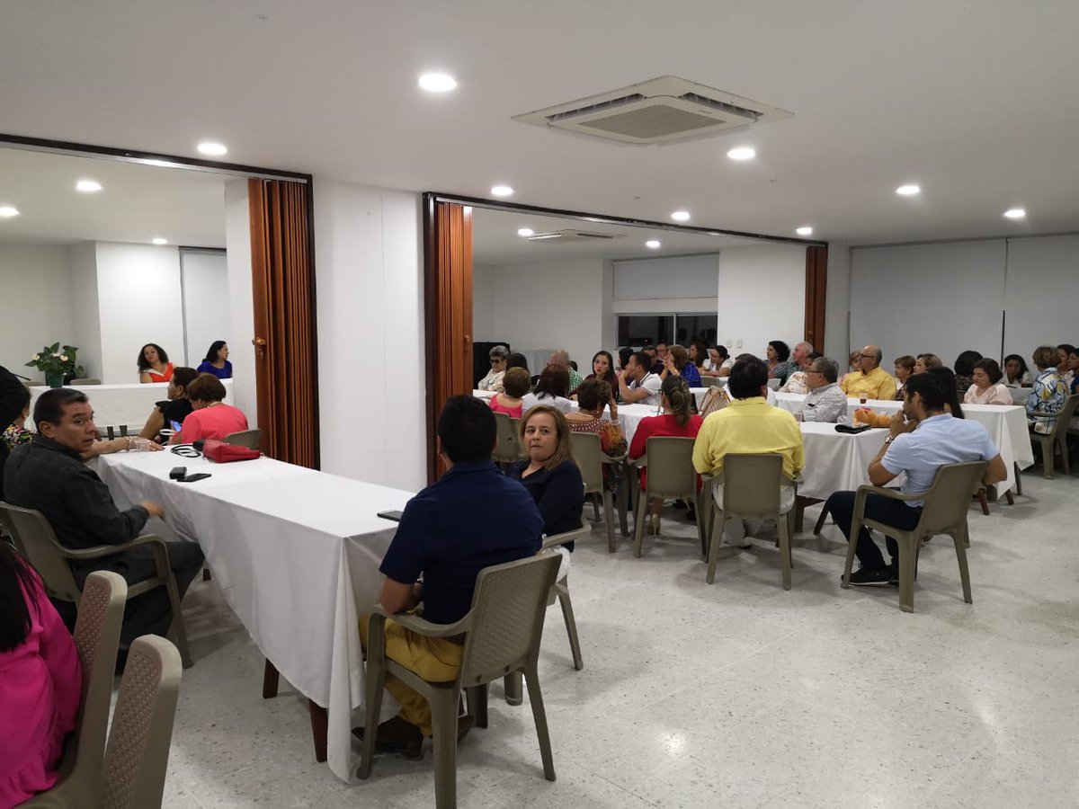 HBerdez's tweet photo. Con éxito se llevó a cabo en nuestro Hotel Berdez, el homenaje a personajes destacados de Gigante, Huila👏

Reserva al 322 8177335 o comunícate directamente👉 https://t.co/zCDLA4w1SS #Neiva #Huila https://t.co/nqzjD6Eq3t