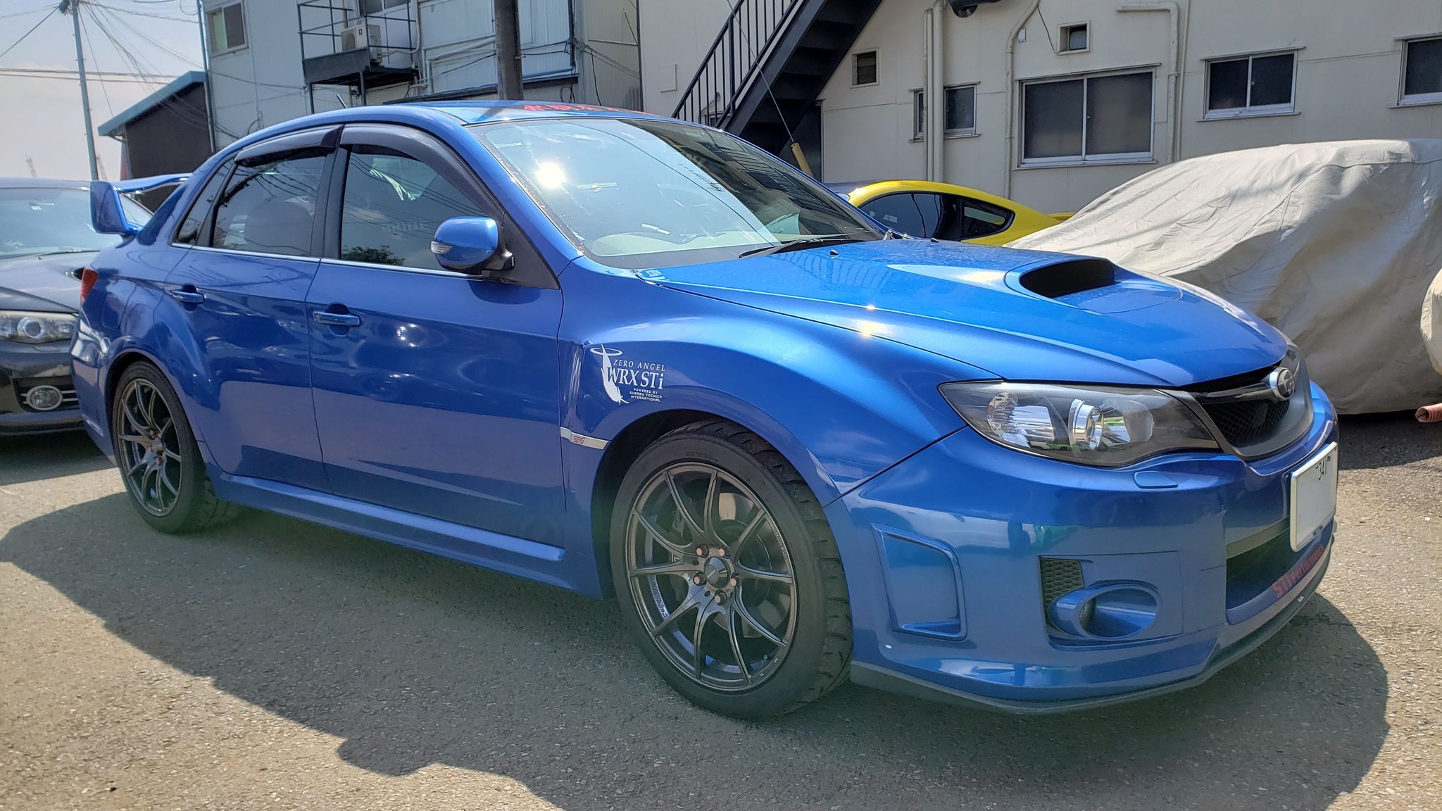 Unparallelled 本日はスバル車 オイル交換ラッシュ もちろんオイルはadvantage Neoですね Unparallelled 本日はスバル車 オイル交換ラッシュ もちろんオイルはadvantage Neoですね