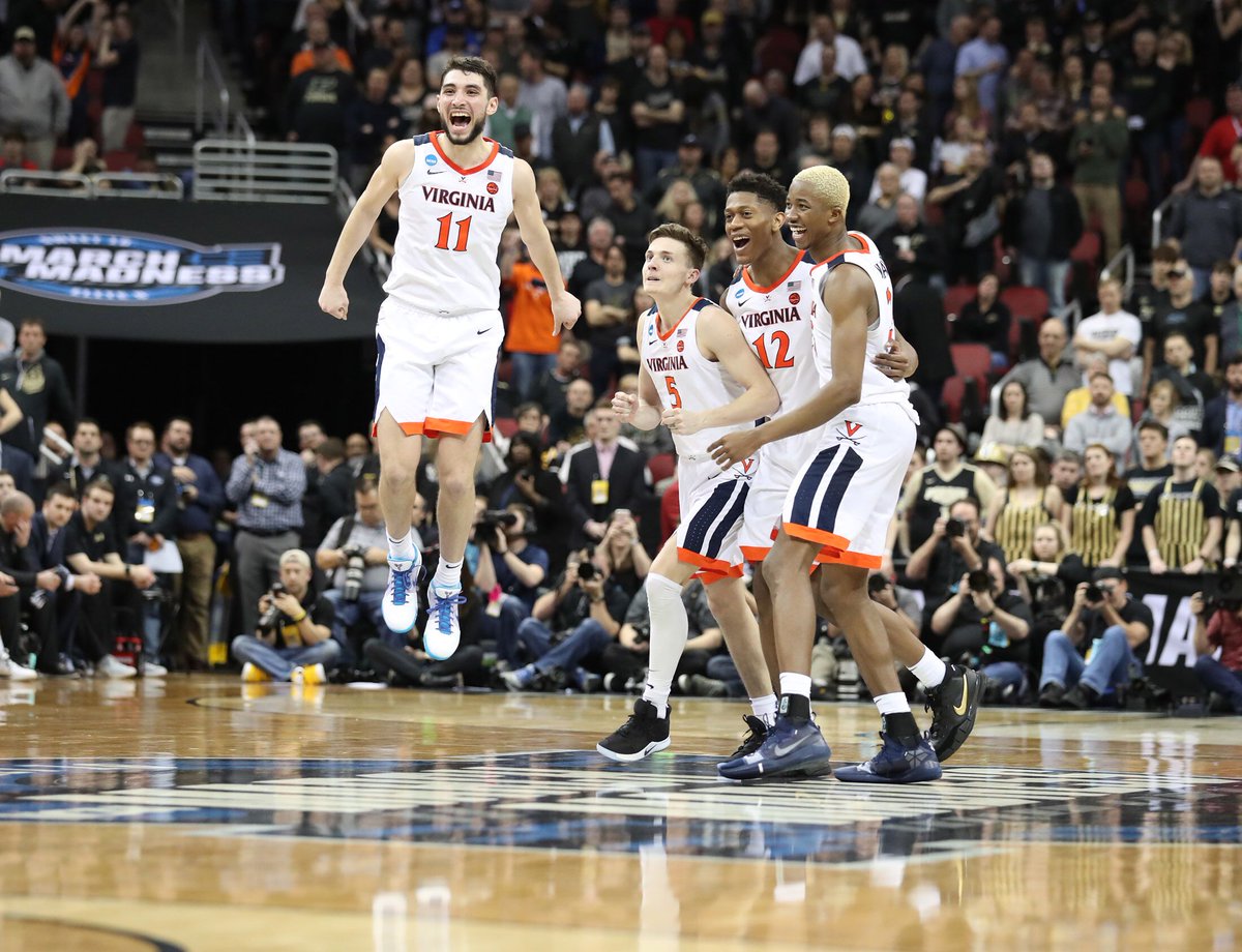 UVAMensHoops's tweet photo. JUBILATION #FinalFour
🔶⚔️🔷 #GoHoos https://t.co/2UTsHbGC6M