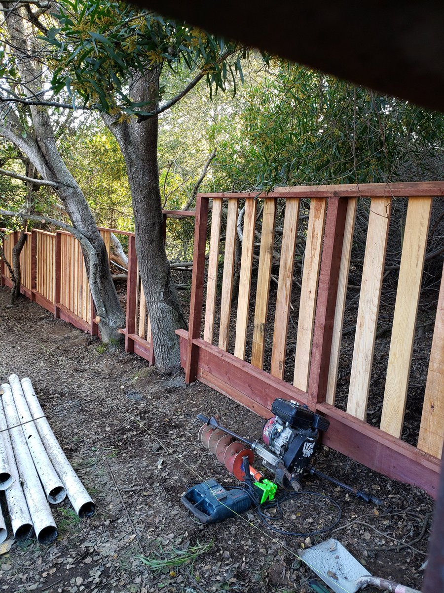 Minustheward's tweet photo. Spent the day building a fence with the father in law, or as Alice calls him papa. Fun day, beat to shit, hurt all over bed time and work in the am. Happy weekend friends. #Ihelpedbuildthat
#hurtallover
#fence https://t.co/Lda7uAC1Yv