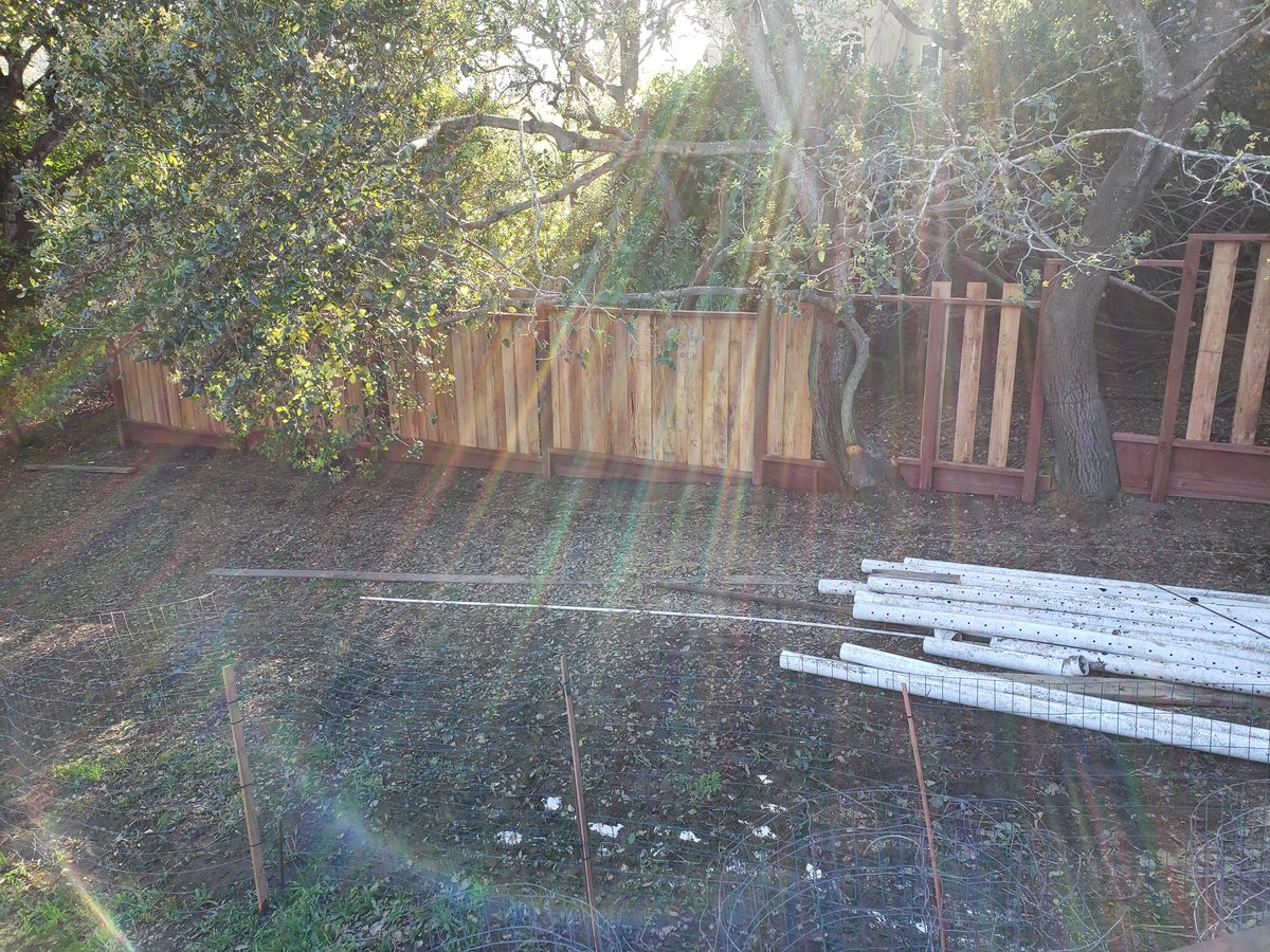 Minustheward's tweet photo. Spent the day building a fence with the father in law, or as Alice calls him papa. Fun day, beat to shit, hurt all over bed time and work in the am. Happy weekend friends. #Ihelpedbuildthat
#hurtallover
#fence https://t.co/Lda7uAC1Yv