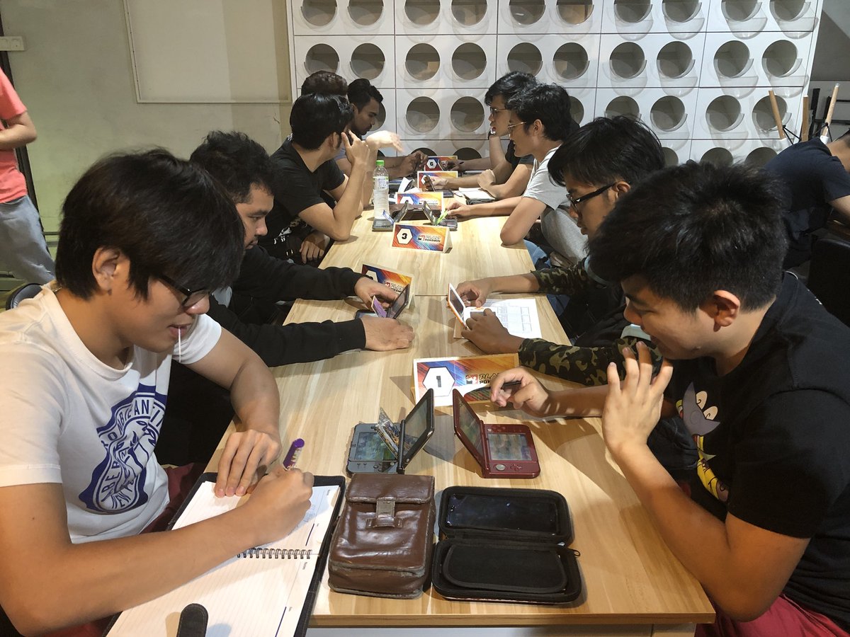 KL MSS Is underway with 14 players! It’s time 👀👀👀
All the best to them! #Pokemon #VGC