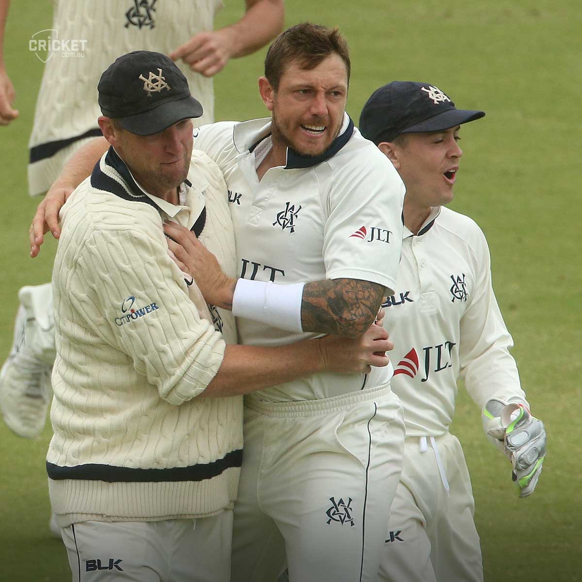 Victoria win the 2018-19 JLT Sheffield Shield by 177-runs, the state's 32nd title. 

Full scorecard: cricketa.us/ShieldFinal-20… #ShieldFinal