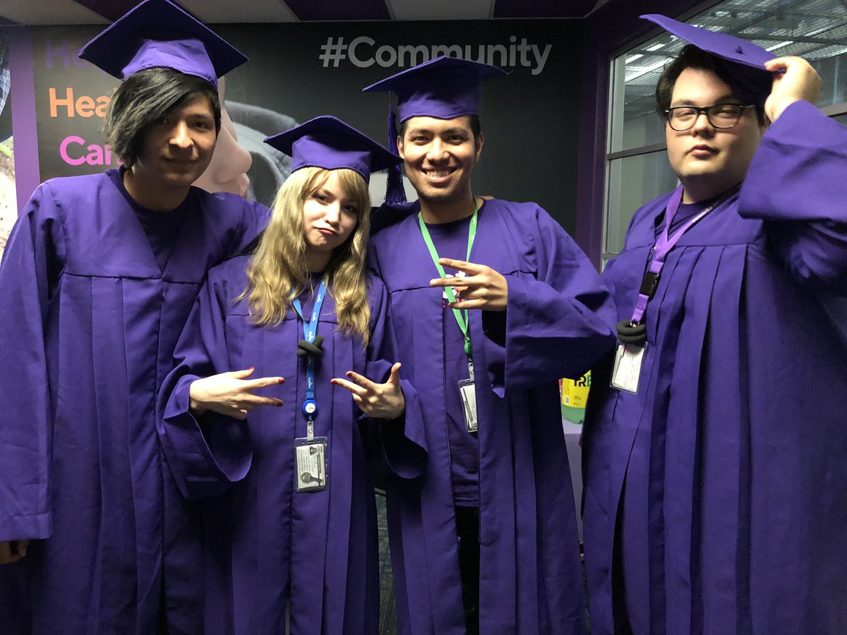 daniegs16's tweet photo. ACME team graduation 🎓 
Thank you guys for your hard work, you are doing really good! 
We still have a lot to learn, this is just the beginning! 
Proud to be your sup 💜
#metrograduation #purplelife #bestjob 
@spartanamaro @MpcsMxli @telmpcsmxl @TonyBologne6 https://t.co/r9xieOKwU2
