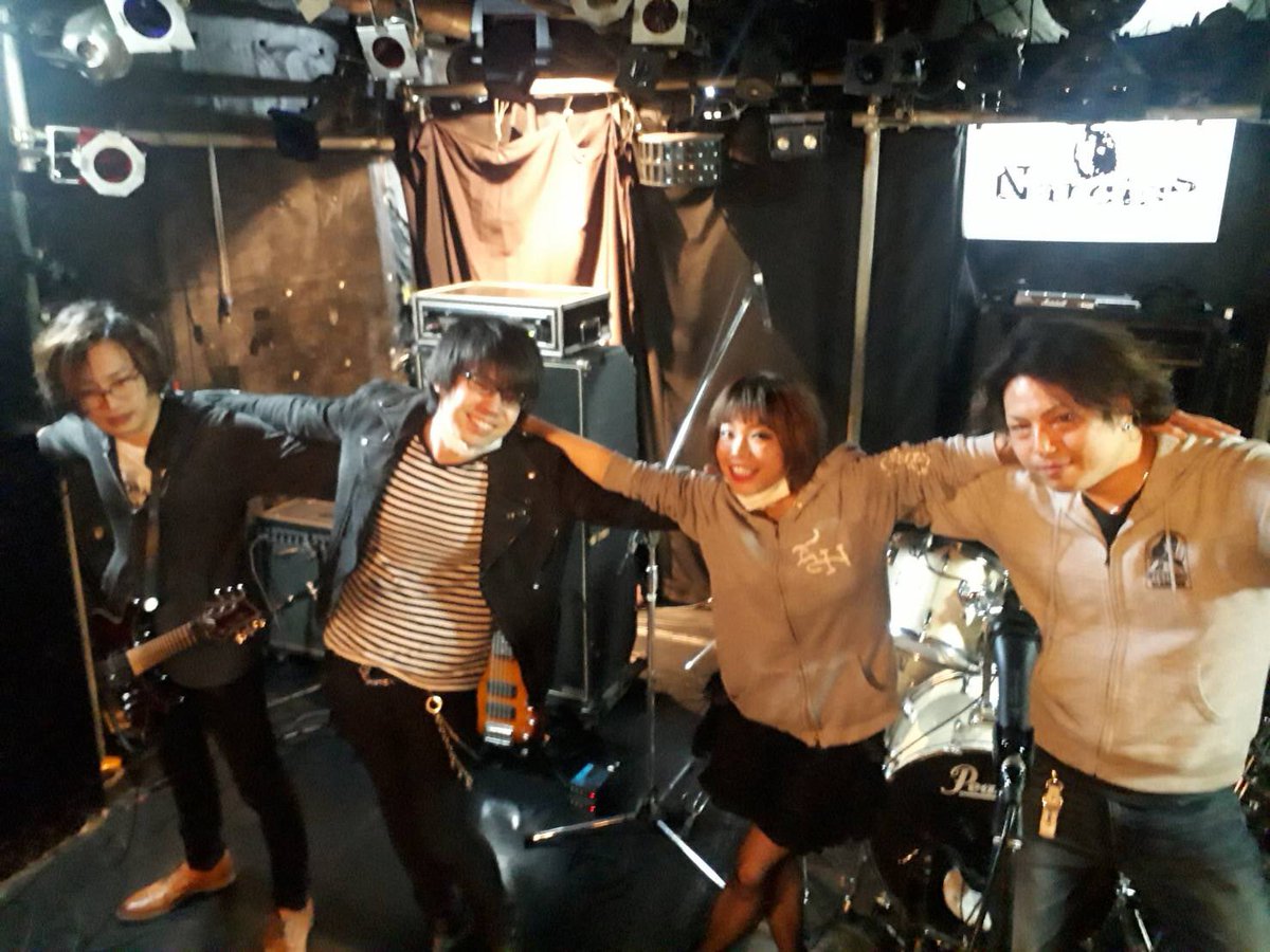 Rio_Suzuki_imo's tweet photo. 解禁‼
本日⑩バンド中、③番目
16:45~の出演になります。
まだまだ予約受付ておりまーす😄👍💓✨
#RioMiCSIA https://t.co/HDB2Qs9rVI