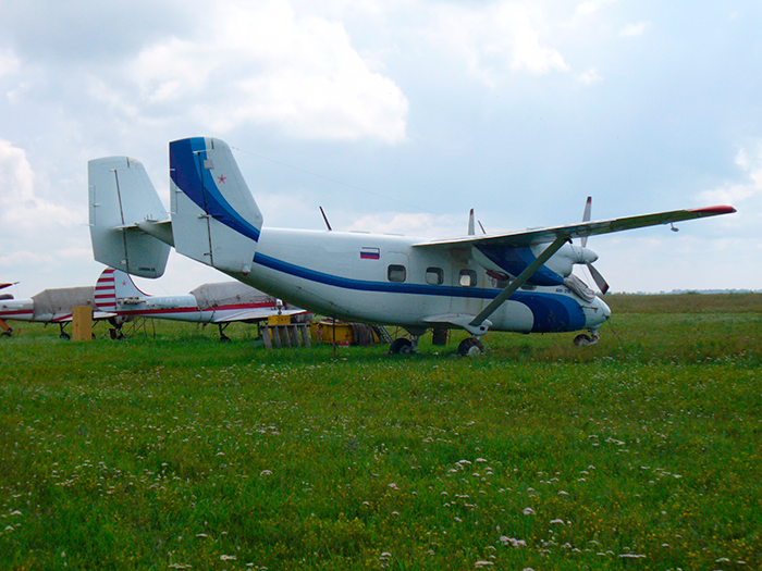 VMCaviation's tweet photo. 1988 Antonov An-28 for sale in Russia => https://t.co/5S7567PB7K ||| #AntonovAn28 #antonovaircraft #russianaircraft #aviation https://t.co/L96z9zm6g1