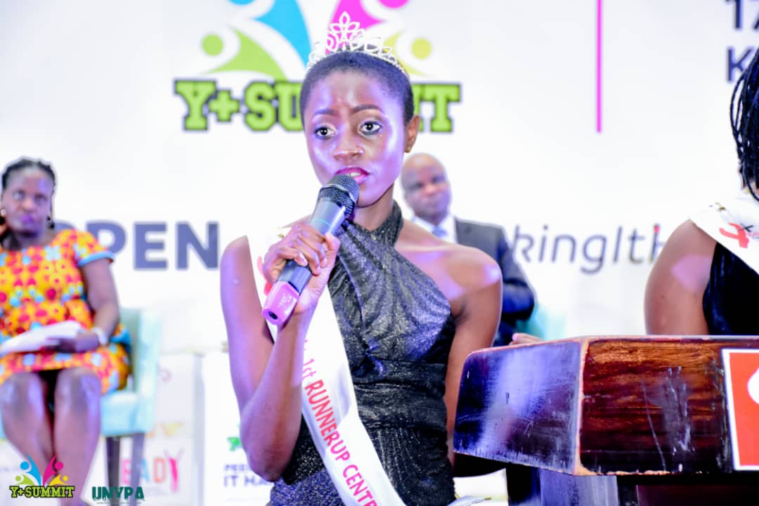 UncleDricAdoni's tweet photo. Our first runners Miss Yplus central and Miss Yplus western region presenting position papper to the stakeholders. #YPLusSummit19 #PeersMakingItHappen @UNYPA1 @SRHRAllianceUg @unwomenuganda @NLinUganda https://t.co/ZJQeXevSRg