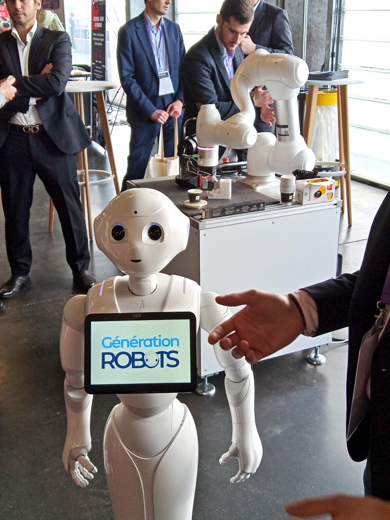 FrenchTechBdx's tweet photo. 🧠 #NAIA2019, le 1er forum Neo-Aquitain dédié à l'#IA se tient aujourd'hui au hangar 14 à #Bordeaux !

📝 Au programme de la journée : keynotes, ateliers, débats, stands, échanges, découvertes... https://t.co/NygXLzBdTf