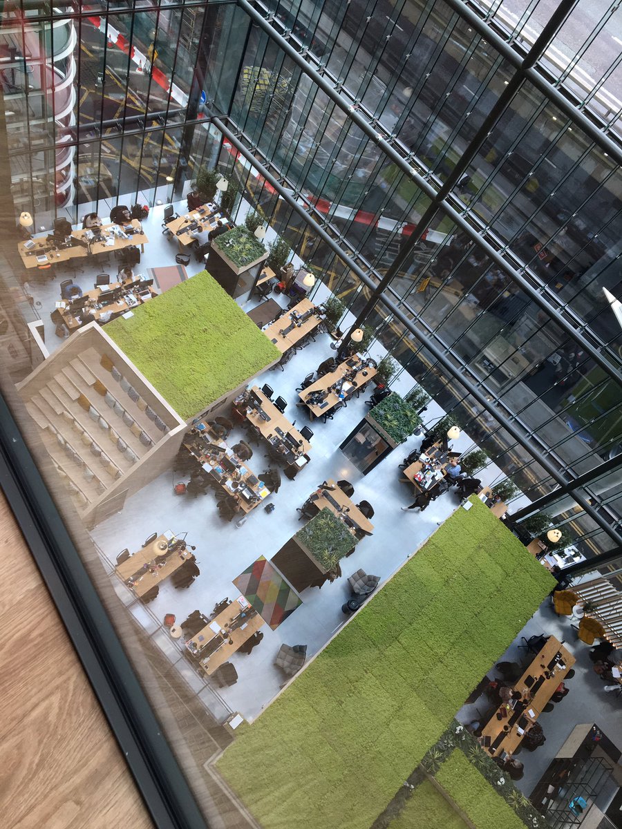 Stef_Tinsley's tweet image. Arrived at Microsoft HQ for 3 days of boot camp!! #digitalvision #techforlearning #collaboration