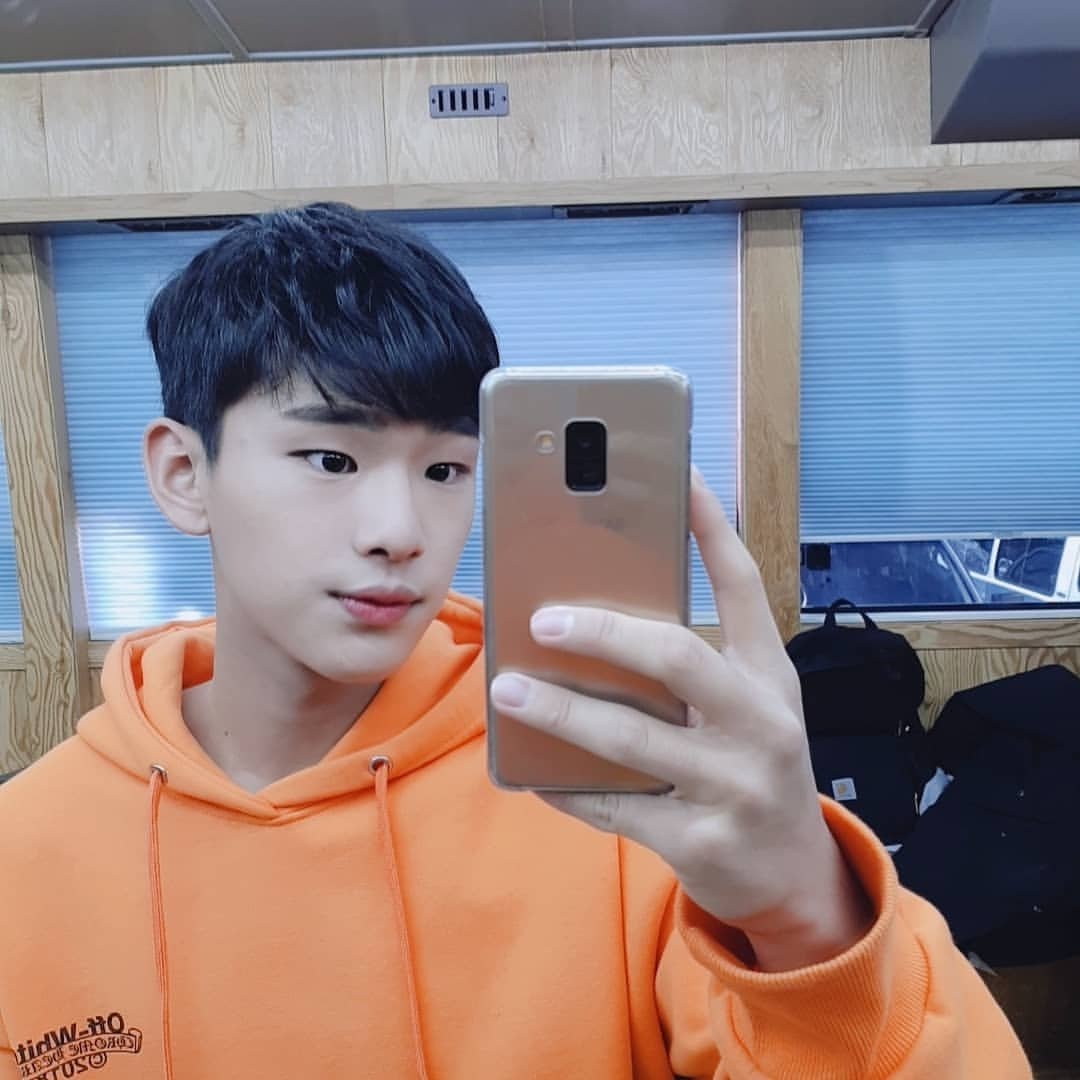 lavisha_u19's tweet photo. Some u19 facts about our birthday boy, Park JinOh ❤️

- Performed Friends, Boss and Sherlock
- Evaluation rank - 3rd place with 94.75 points ❤️

#HappyJinOhDay 🎉 #ParkJinOh #JinOh #박진오 #진오 #undernineteen
#under19 #언더나인틴 #RapTeam ❤️ https://t.co/lYdPuiqhAp