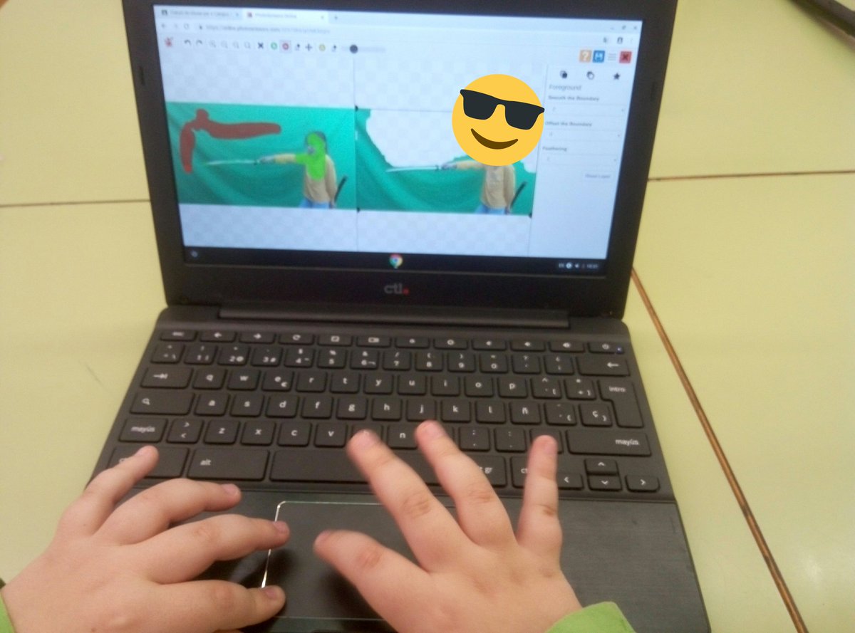 Sergis78's tweet photo. Quina canya crear còmics amb @BookCreatorApp! Després de preparar-ne el guió ens fem fotos actuant i eliminem el fons amb #photoscissors. Aquestes "llegendes de la perla negra" pinten molt emocionants! #4tprimaria #einesTAC #aprenemjunts https://t.co/Mwhx1wKgoB