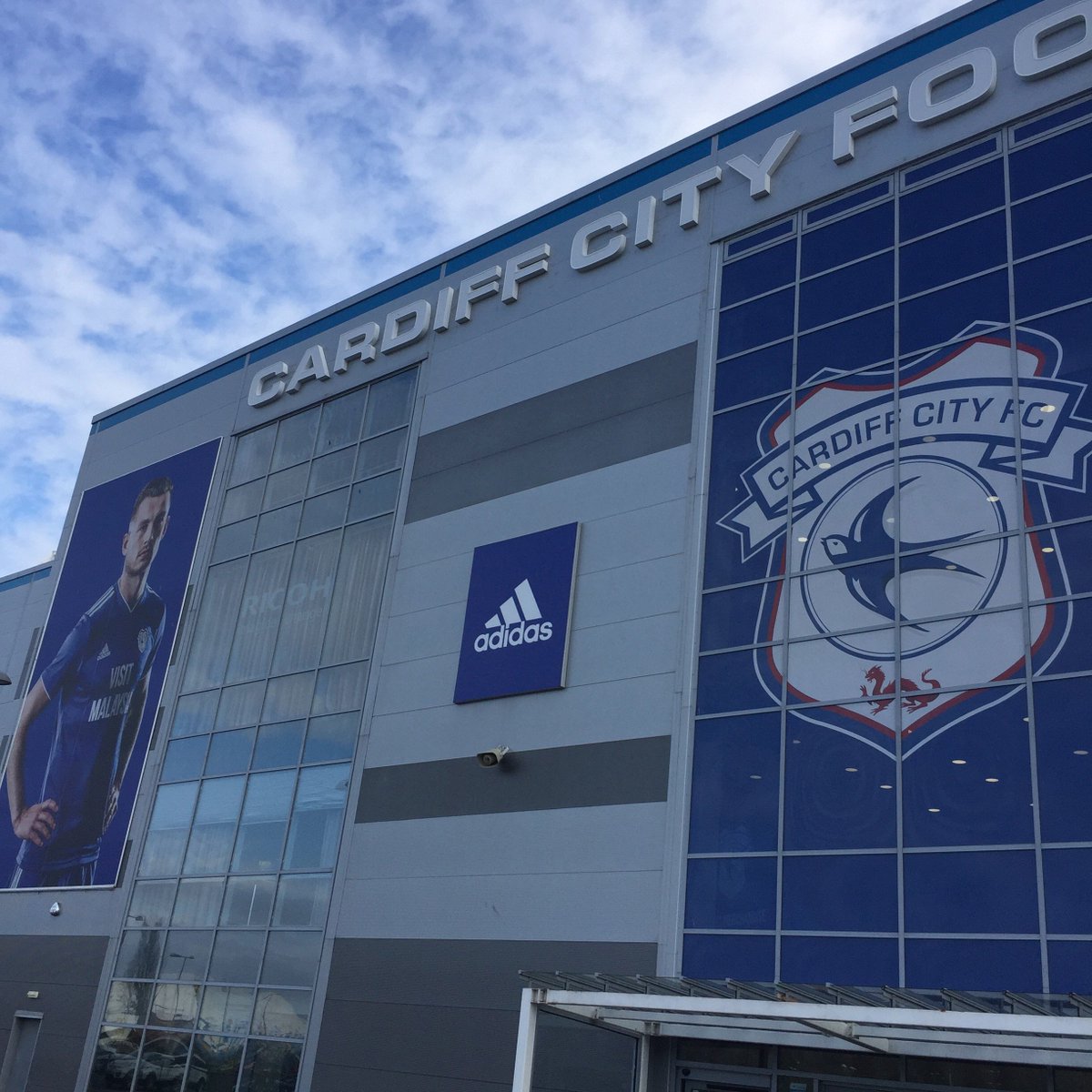 webboxdigital's tweet photo. Looking for free digital one-to-one advice? Visit us today at the Marketing Showcase within Cardiff City FC Stadium. Tickets are free: https://t.co/Y8sIxXCQvK
#DigitalMarketing #WebDesign #SageIntegration #Branding #Cardiff #marketingSHOWCASE https://t.co/MB82PnVEkU