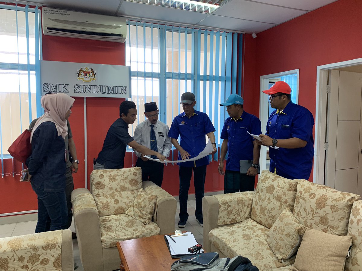 mzainazim's tweet photo. Program Lawatan Forensik CKAS &amp; CKG ke Mahkamah Majistret Beaufort &amp; SMK Sindumin Sipitang @washukiman @Sulaiman_Ismail @EmbiRazali @haslina_salim https://t.co/zdZp0Cl0Oc