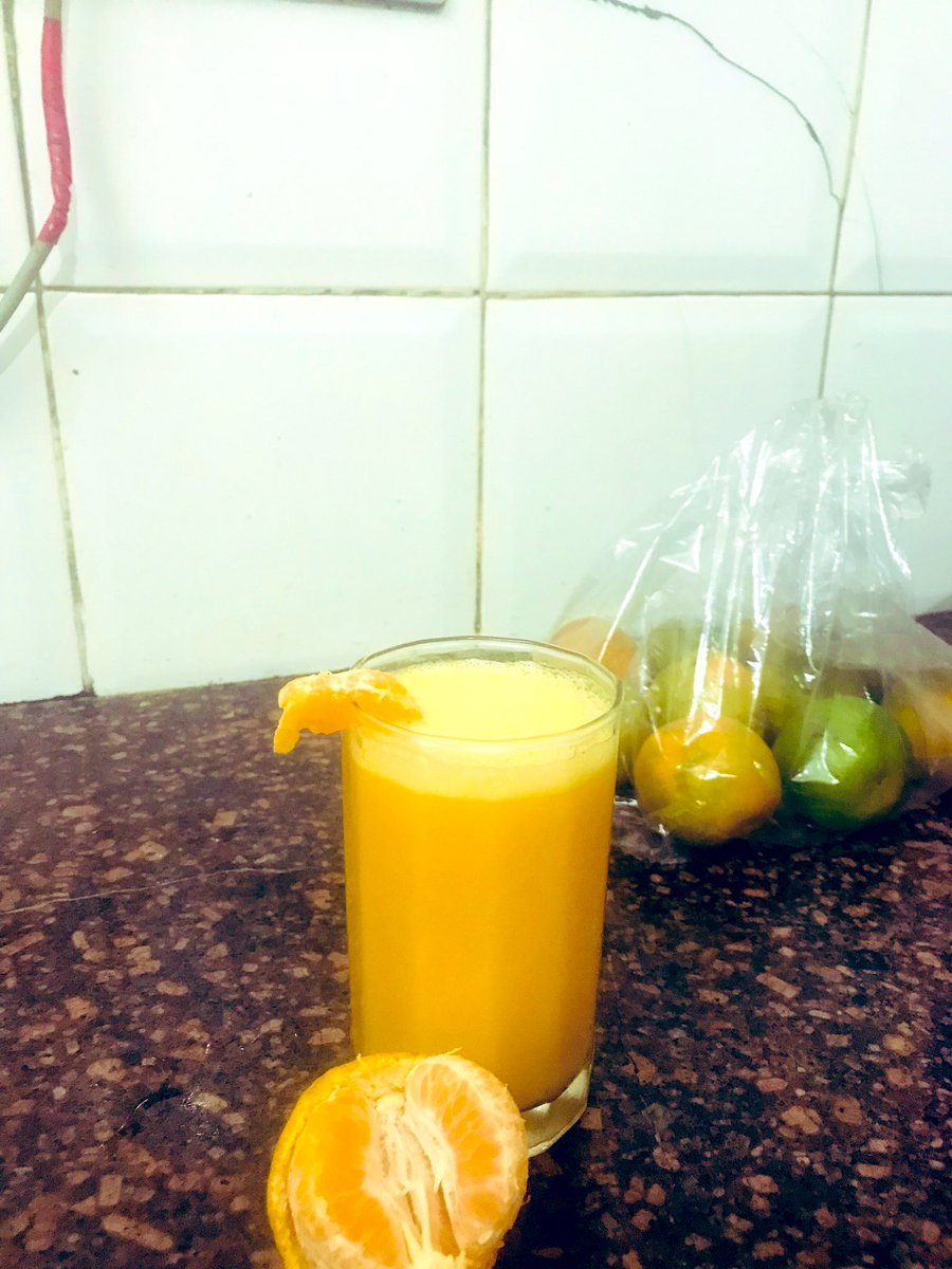 bp051t1ve_pr1ya's tweet photo. @schwabeindia Here is freshly prepared orange juice! All this winter I have been drinking only this! Just takes few minutes to prepare and tastes yummy! #ColorsOfHealth
PS- This wonder chef shake is awesome! https://t.co/tQUqiNUNsw