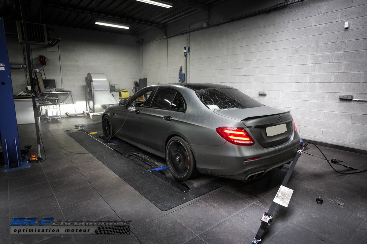 BRPerf's tweet photo. Mercedes Classe E 63AMG-S (4.0 Bi-Turbo) 612hp @ 681hp
Stock : 612 Hp / 850 Nm
Stage 1 : 681 Hp / 1062 Nm

#brperformance #mercedes #mercedese63samg #63amg #63samg #amg #e63amg #e63amgs #chiptuning #herprogrammatie #biturbo #v8biturbo https://t.co/lVRZVeNNQk