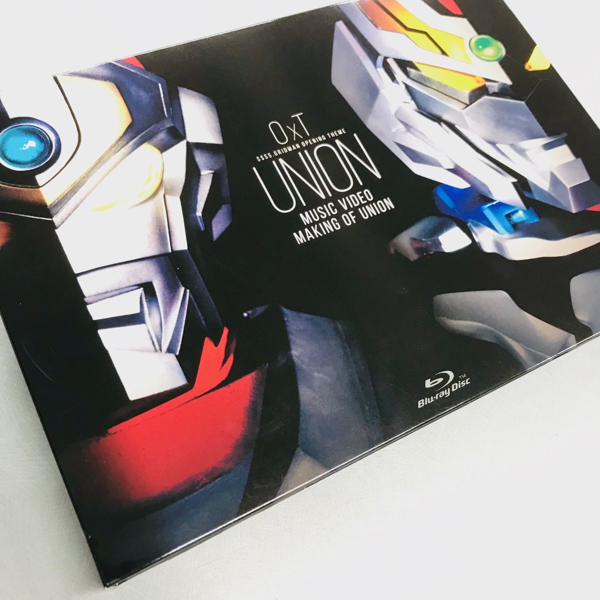 Ssss Dynazenon公式アカウント Union Music Video Making Of Union きゃにめ特装版は3方背スリーブケースに両グリッドマンの撮り下ろし特写 Oxtアザーカットが入った豪華な40pブックレットが 是非チェックして下さいね Pc北林 T Co