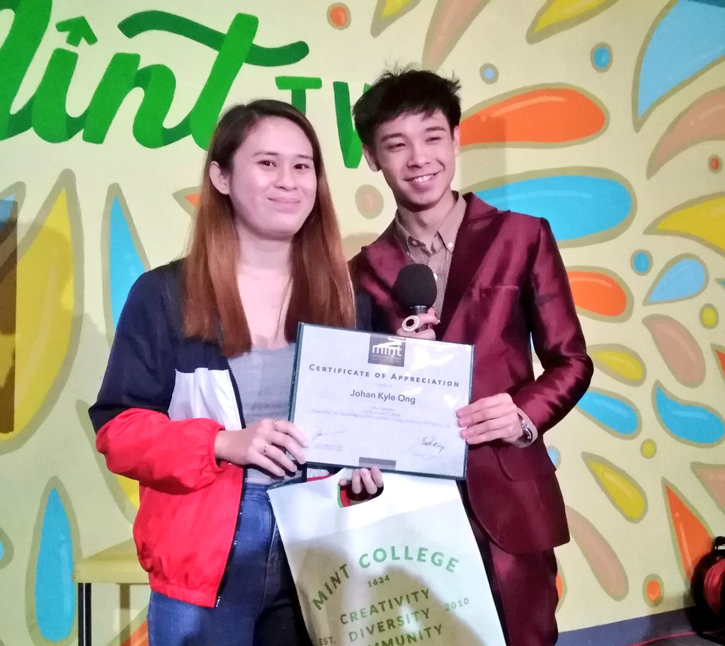 mintschool's tweet photo. A speaker for those who need a boost in their current businesses, and a speaker for those who are planning to seize their moment.
We're off to a good start in our #MINTBusinessTechWeek2019!
Thank you for stopping by, @AceGapuz and @johankyle_!
#SuccessfulUnder30 https://t.co/pz13jquI6D