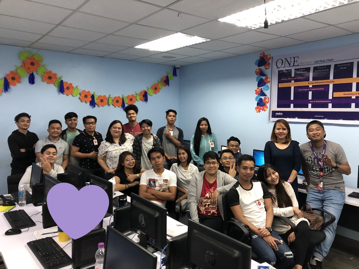 Markjones291's tweet photo. I love doing this💜
AOY talk on wave 321-A!!!just keep on rockin guys🤘welcome to metrobytmobile family!!!
#MetrobyTmobile 
#LivePurple 
#TrainingisFun 
#ONEMETRO

@Greg_MPCS @Josie_MPCS @Jamie_MPCS @KapilGoel2006 @iamyourritzy @mitchville0802 @ktinejm @ONE_Clarktastic https://t.co/yGJwYjRcVp