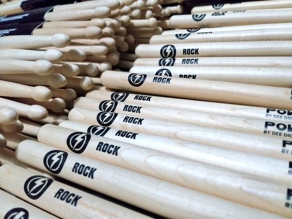 DeeDiceDrumsticks tweet media