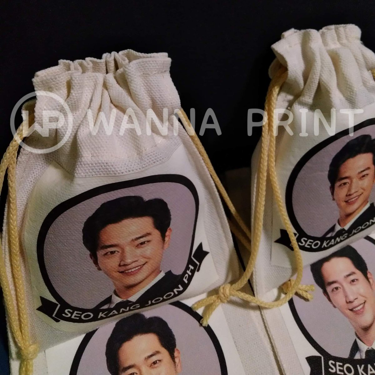 wannaprintph's tweet photo. Seo Kang Joon PH Stringbag Pouch β‘ Size can be customized depends on your order β‘
#wannaprintph #wannaprint #customized #printph #photoprint #customizedph #canvasbag #canvasprint #canvaspouch #canvasstringbag #canvasph #seokangjoon #seokangjun #Seokangjoonph https://t.co/7F3wKbmLgS