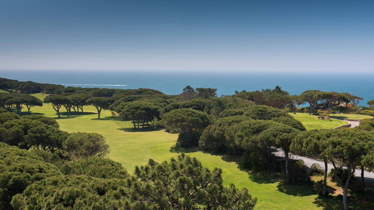 Aviahint's tweet photo. ПРЯМОЙ ПЕРЕЛЕТ КИЕВ - ФАРУ (ПОРТУГАЛИЯ)
Роскошный курорт Pine Cliffs Resort находится в уникальном месте: на южном побережье Португалии среди красных песчаных утесов, синих вод Атлантики, великолепных пляжей и цветущих садов живописного региона Алгарве. https://t.co/iWPcn0oCL4
