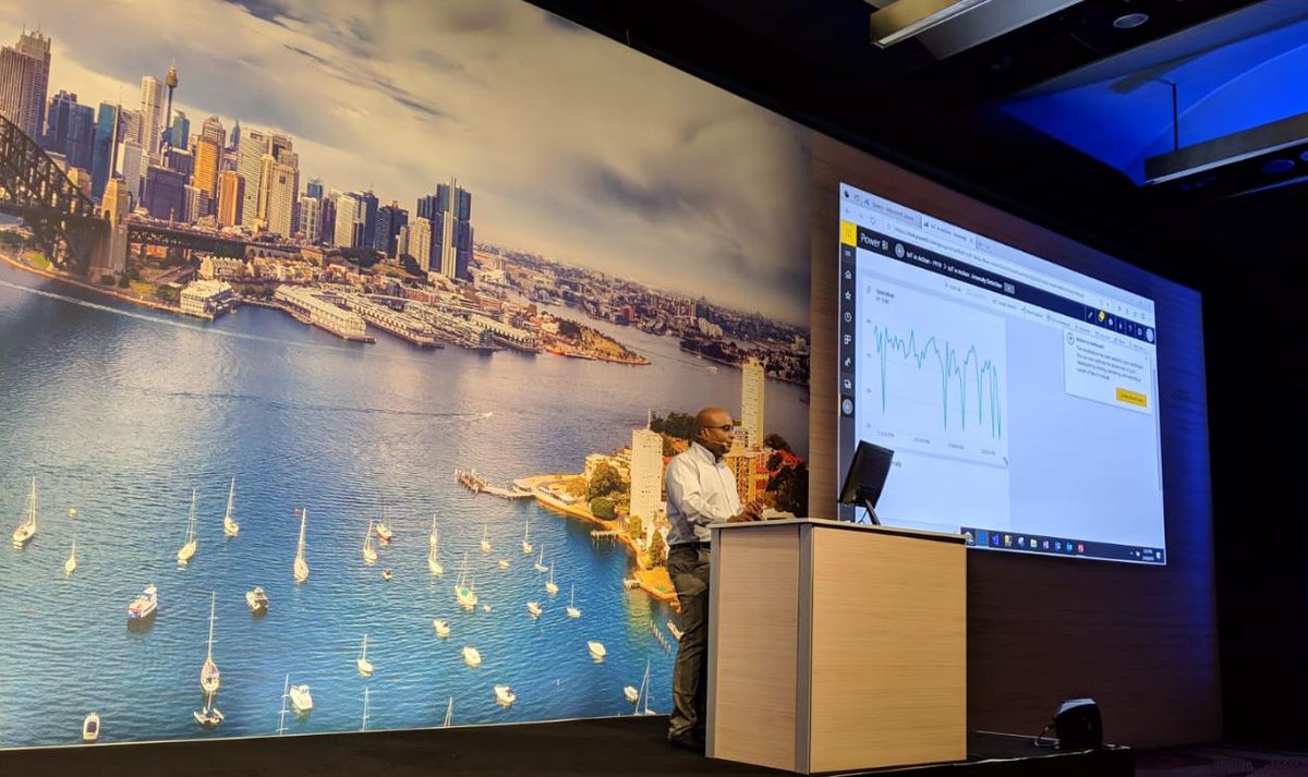 AzureStreaming's tweet photo. We loved talking about @AzureStreaming to a full house at Sydney this afternoon. #IoTinActionMS #Microsoft #AzureIoT https://t.co/nYSGrGeY5a