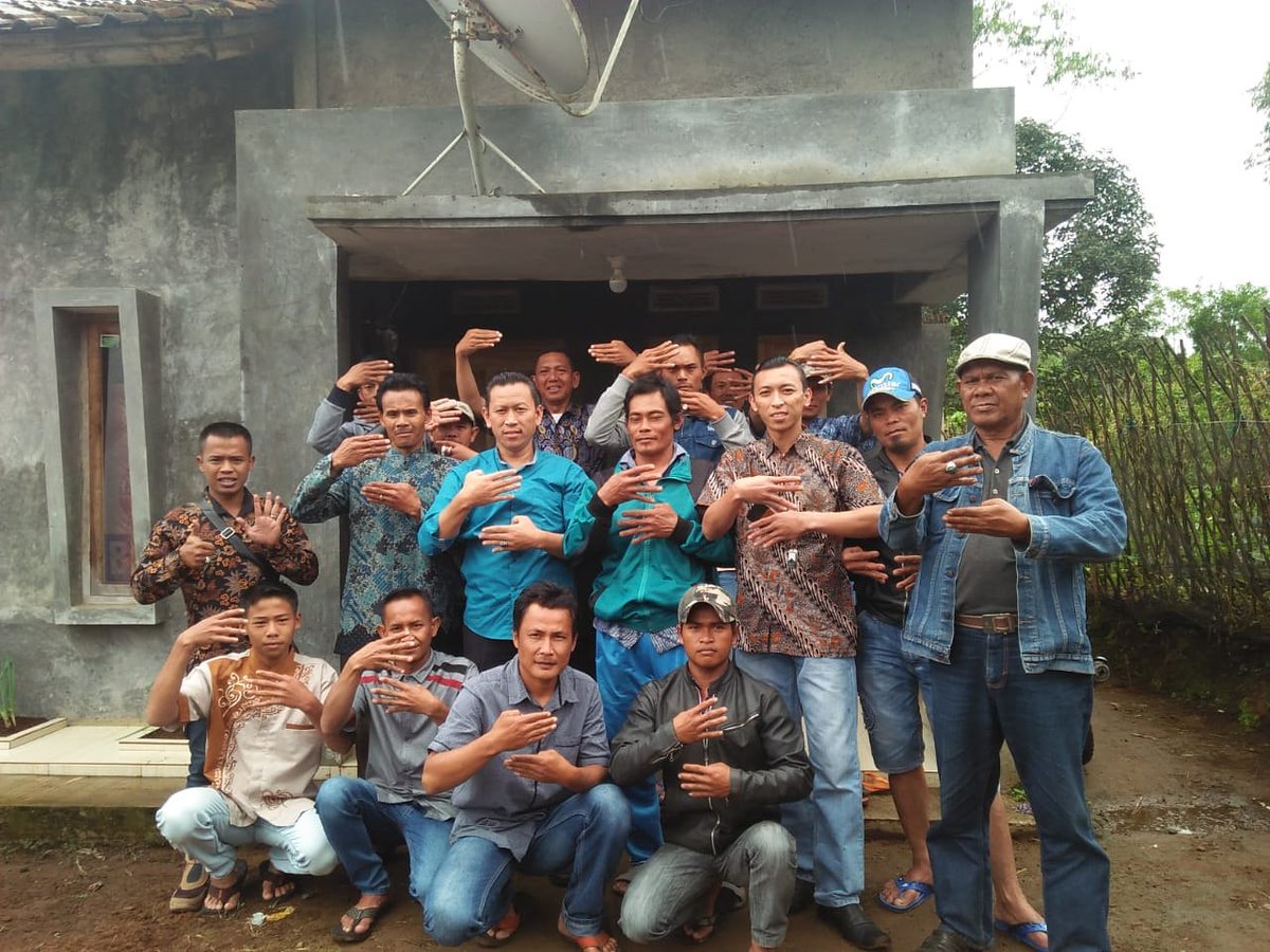 Kerabat Asep Achlan tweet media