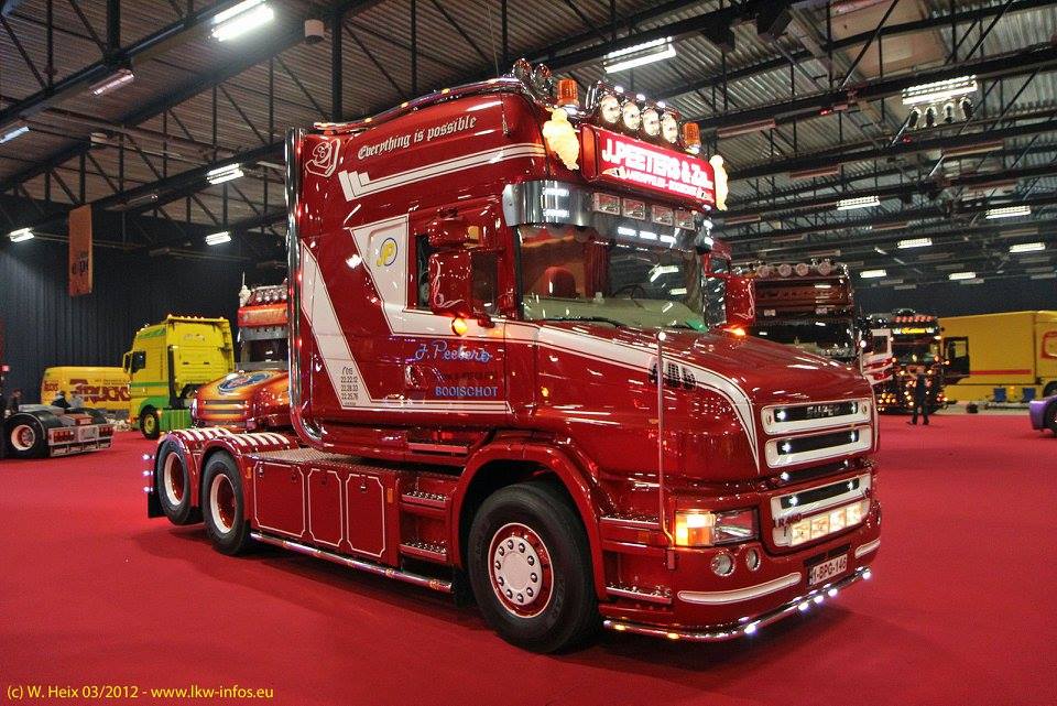 Motormachin's tweet photo. #gafsatrucking #aussietrucking #outbacktruckers #trucksbrazil #cummins #detroitdiesel #catdieselpower #mercedesbenz #volvo #scania #bigrigs #mack #kenworth #peterbilt #freightliner #internationaltrucks #usatrucks #westernstar https://t.co/ibmGYpHorY