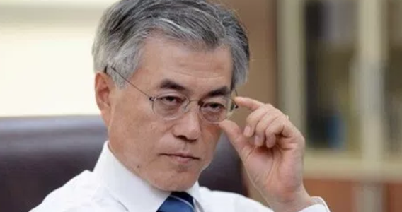 jpkrnew's tweet photo. 【拡散希望】韓国のニュースサイトを翻訳して紹介しています。
日本では報道されていない新事実など！！！
両国のニュースサイトを見ると見えてくることがあります。
https://t.co/umYfjoYLEj         
#韓国 #韓国のニュースサイト #翻訳 https://t.co/Vj386aPLoW