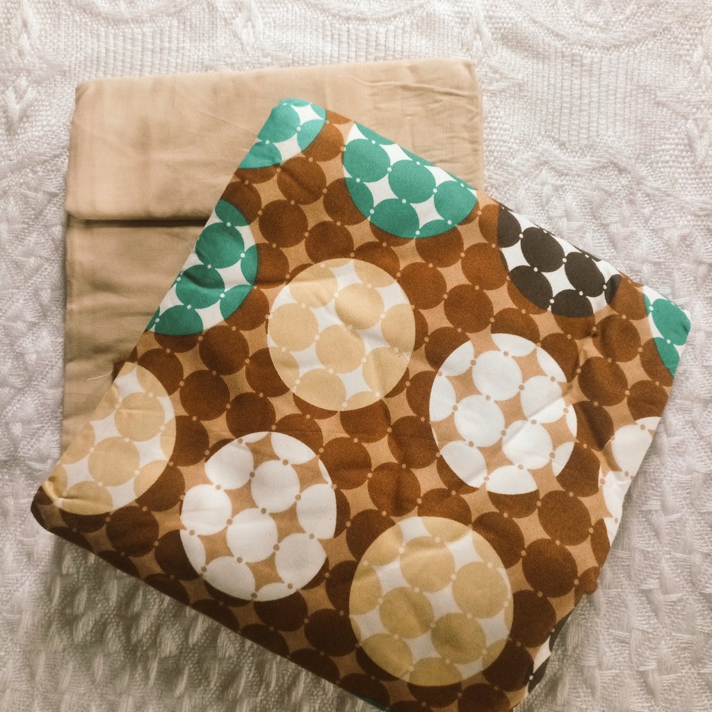 mundoclothing's tweet image. We have always delivered our promises in giving our customers the best fabrics to help them look good and stand out from the crowd. Just arrived is our plain &amp;amp; pattern fabric. Don't be left out. #Sellingoutfast #Plainandpattern 
Inbox/Call 08144027691 for your best price.