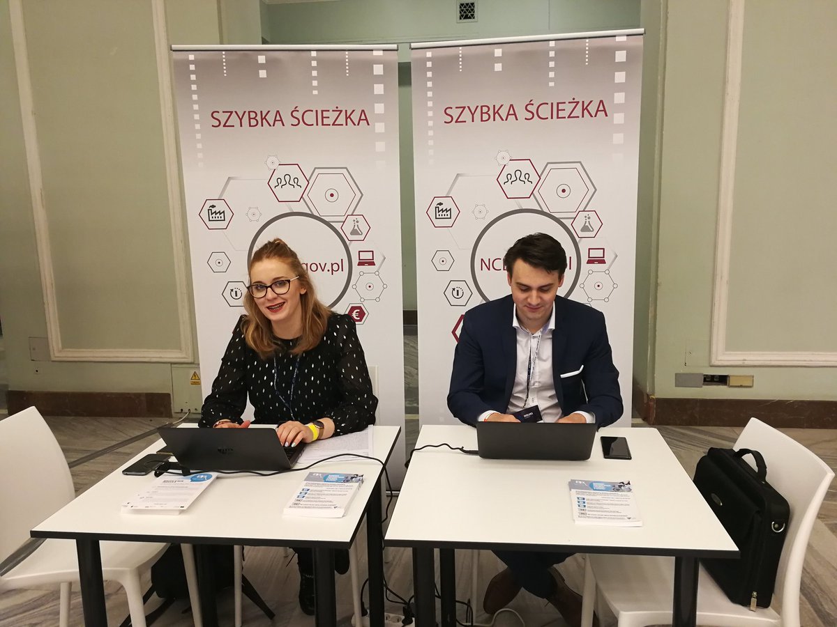 NCBR_pl's tweet photo. Dziś i jutro jesteśmy na #WolvesSummit @WolvesSummit w #PKiN #Warszawa. Zachęcamy twórców #startup do odwiedzenia naszego stoiska oraz wzięcia udziału w debatach z udziałem naszych ekspertów. #OneOfTheWolfpack #SzukamyJednorożca @NAUKA_GOV_PL @MPiT_GOV_PL @Pitango @AlfabeatVC https://t.co/5OYFBPAvaw