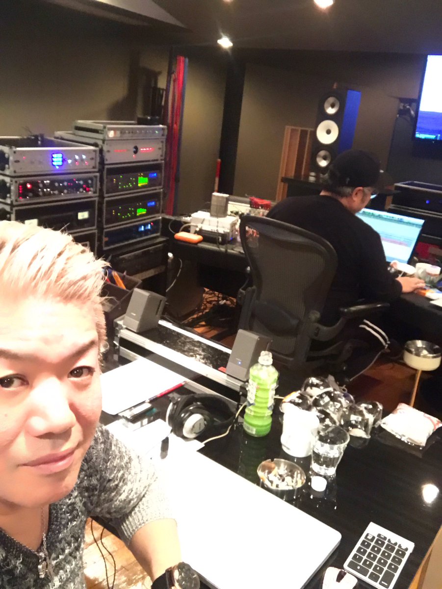 kohsuke94's tweet image. 今日はMix

細井氏にとっても苦労かけたけど、おかげ様でめちゃめちゃカッコ良くなりました。
いつもありがとう！

#Mix #trackdown