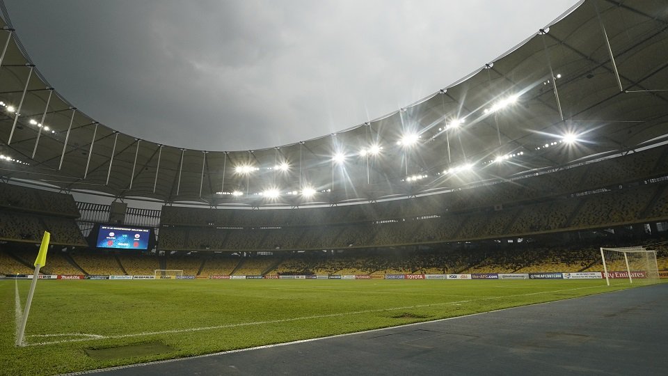 stadiumastro's tweet photo. Quote tweet this with your favourite football team(s) from:

🇲🇾
🏴󠁧󠁢󠁥󠁮󠁧󠁿
🇪🇸
🇮🇹
🇩🇪
🇫🇷
🇳🇱
🇵🇹
🇧🇷
🇦🇷

#StadiumAstro https://t.co/MotPnHhVgW