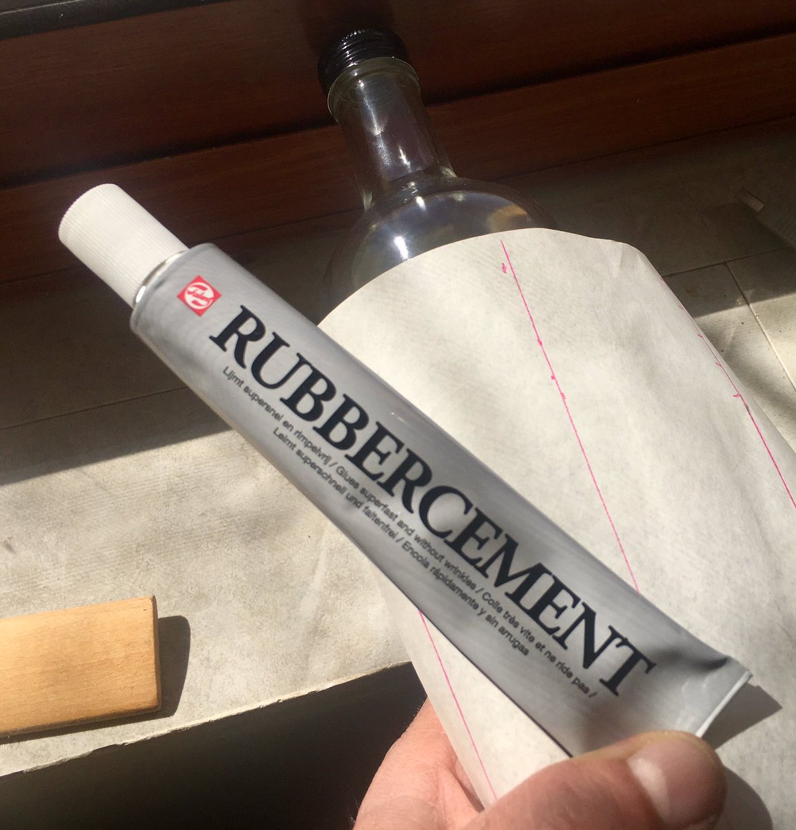 AvanType's tweet image. A revived history ... after 32 years I had to re-use a rubber cement glue while working on a label design. #Talens #RubberCement