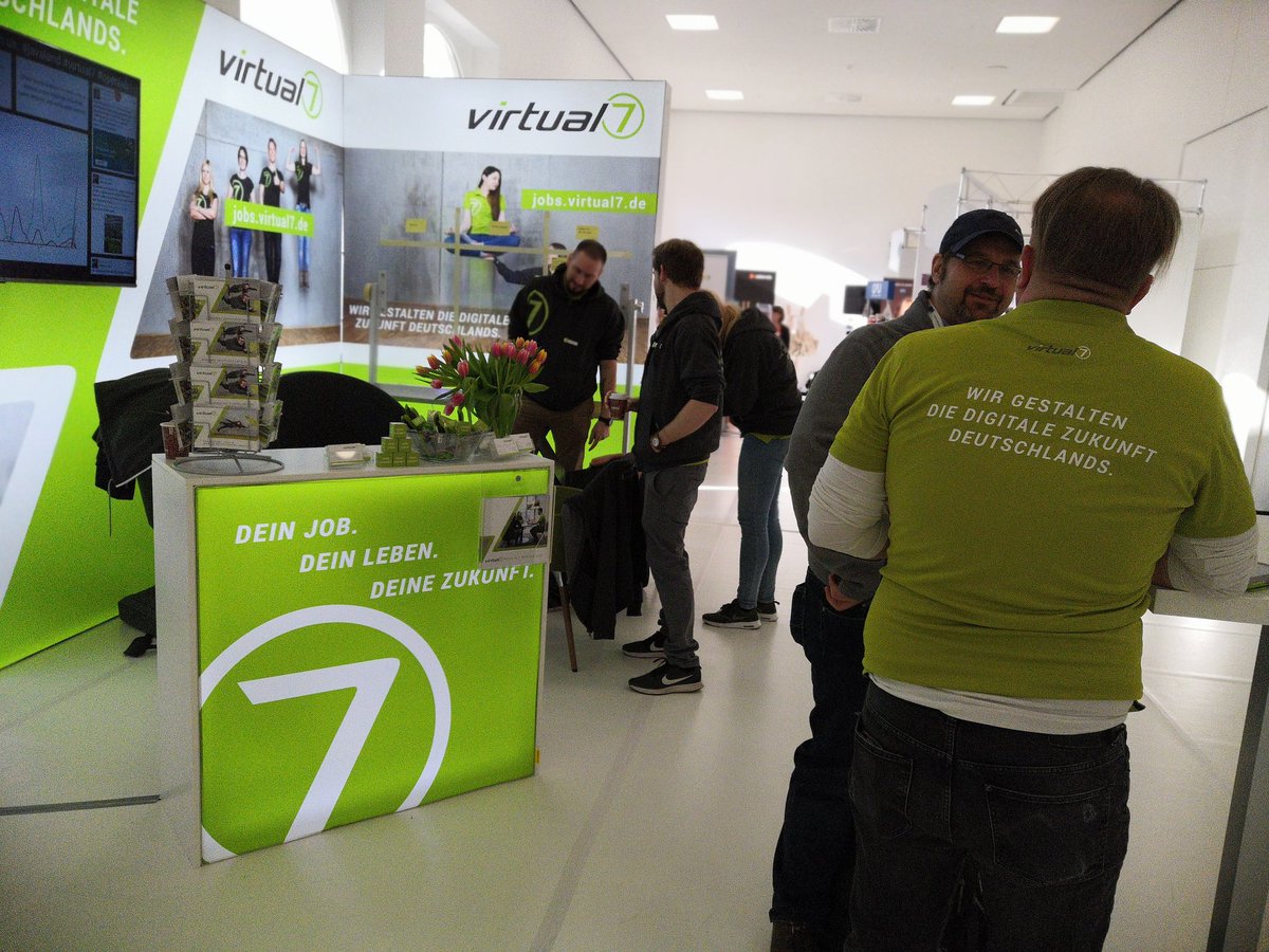 Michaaa_Hahn's tweet photo. Es geht los😁 #javaland #virtual7 #openlab https://t.co/iL1ODeL3lW